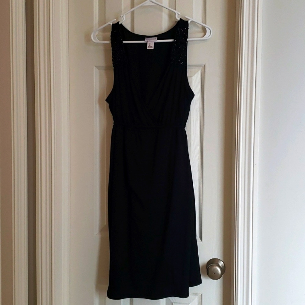Gorgeous Black maternity dress!